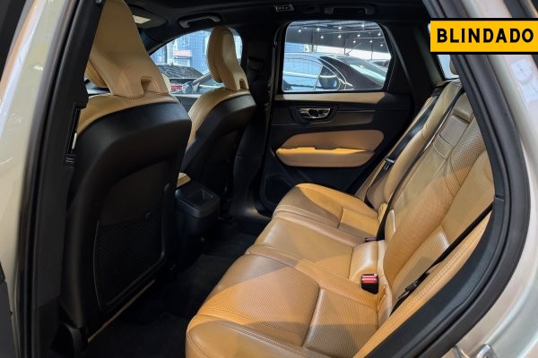 VOLVO XC60 2.0 T5 GASOLINA INSCRIPTION AWD GEARTRONIC 2018/2019